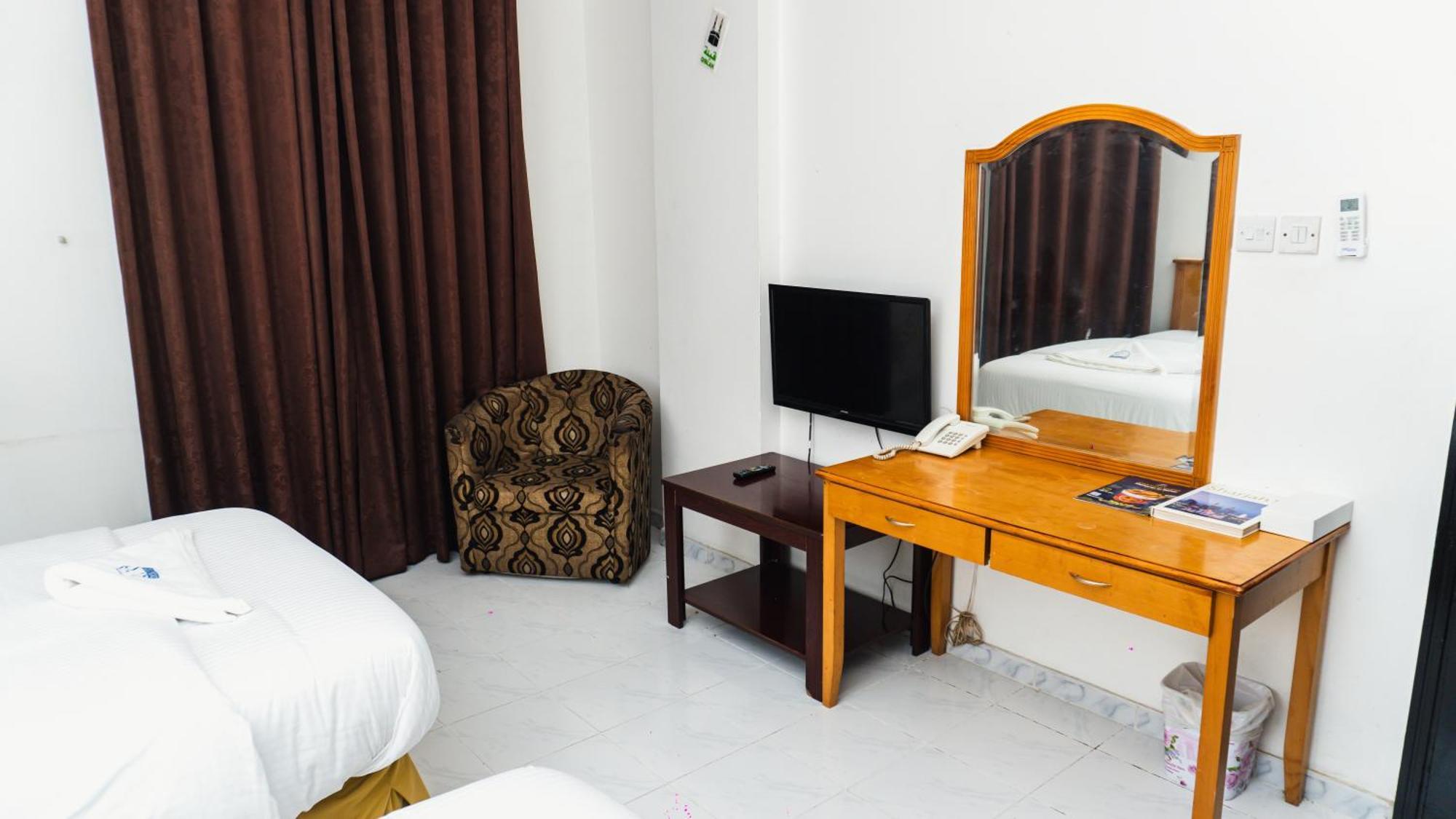 Pan Emirates Hotel Apartments Sharjah Exterior photo