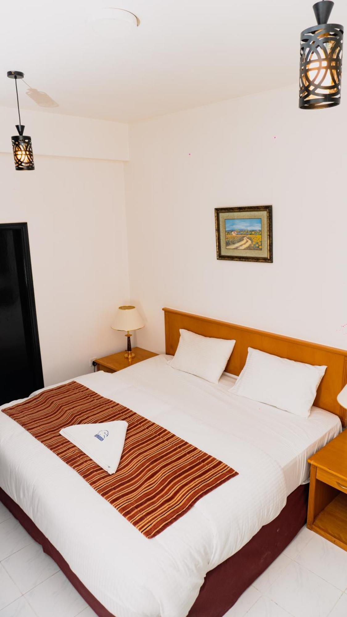 Pan Emirates Hotel Apartments Sharjah Exterior photo