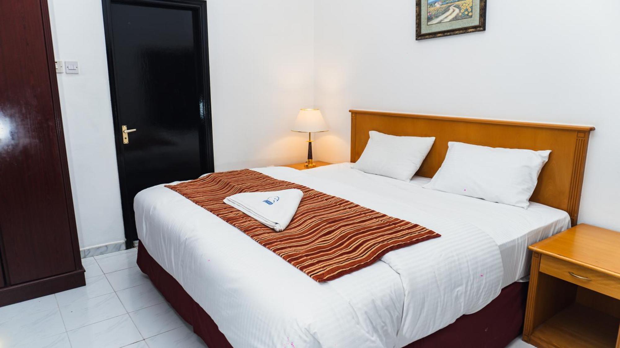 Pan Emirates Hotel Apartments Sharjah Exterior photo